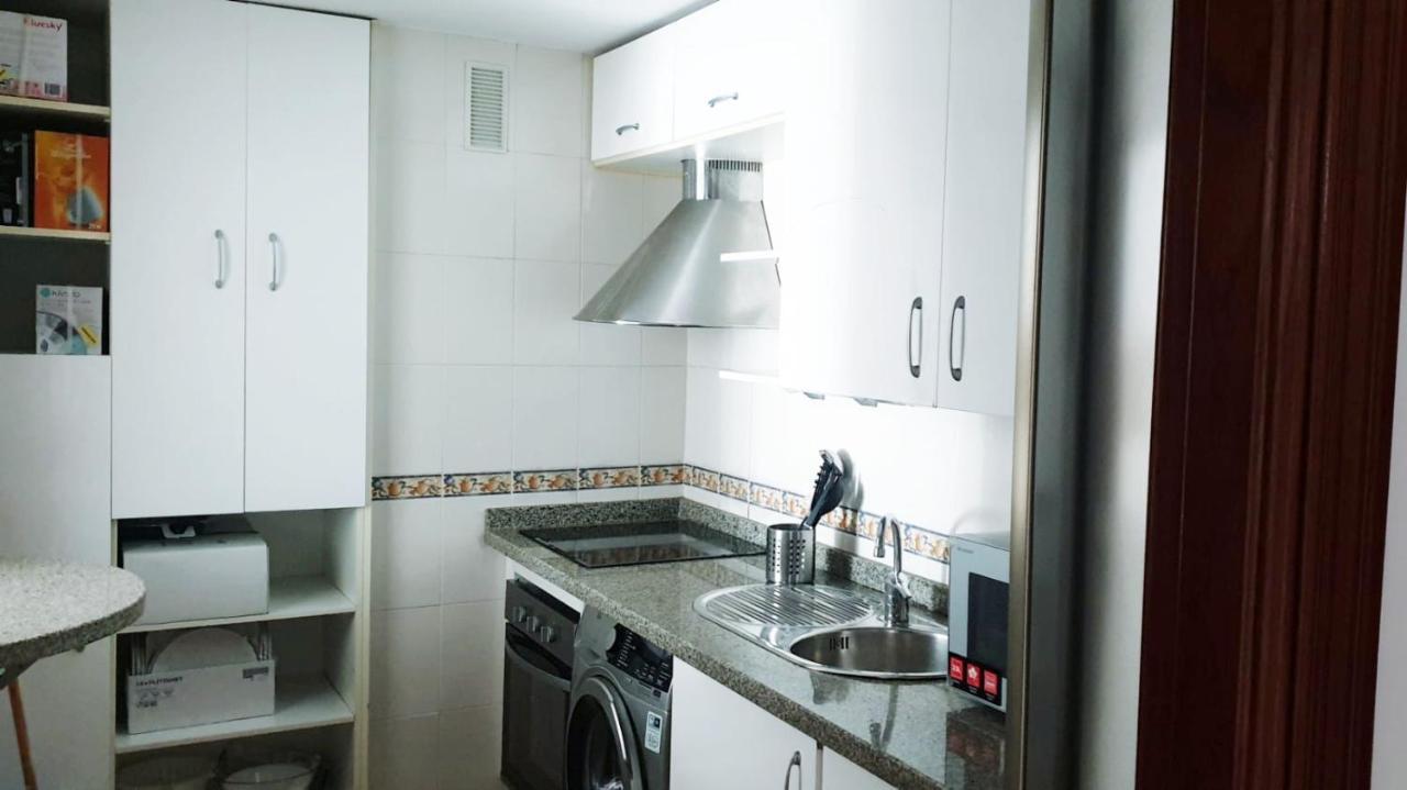 Beatiful And Full-Equipped Flat In The City Center Ceuta Bagian luar foto
